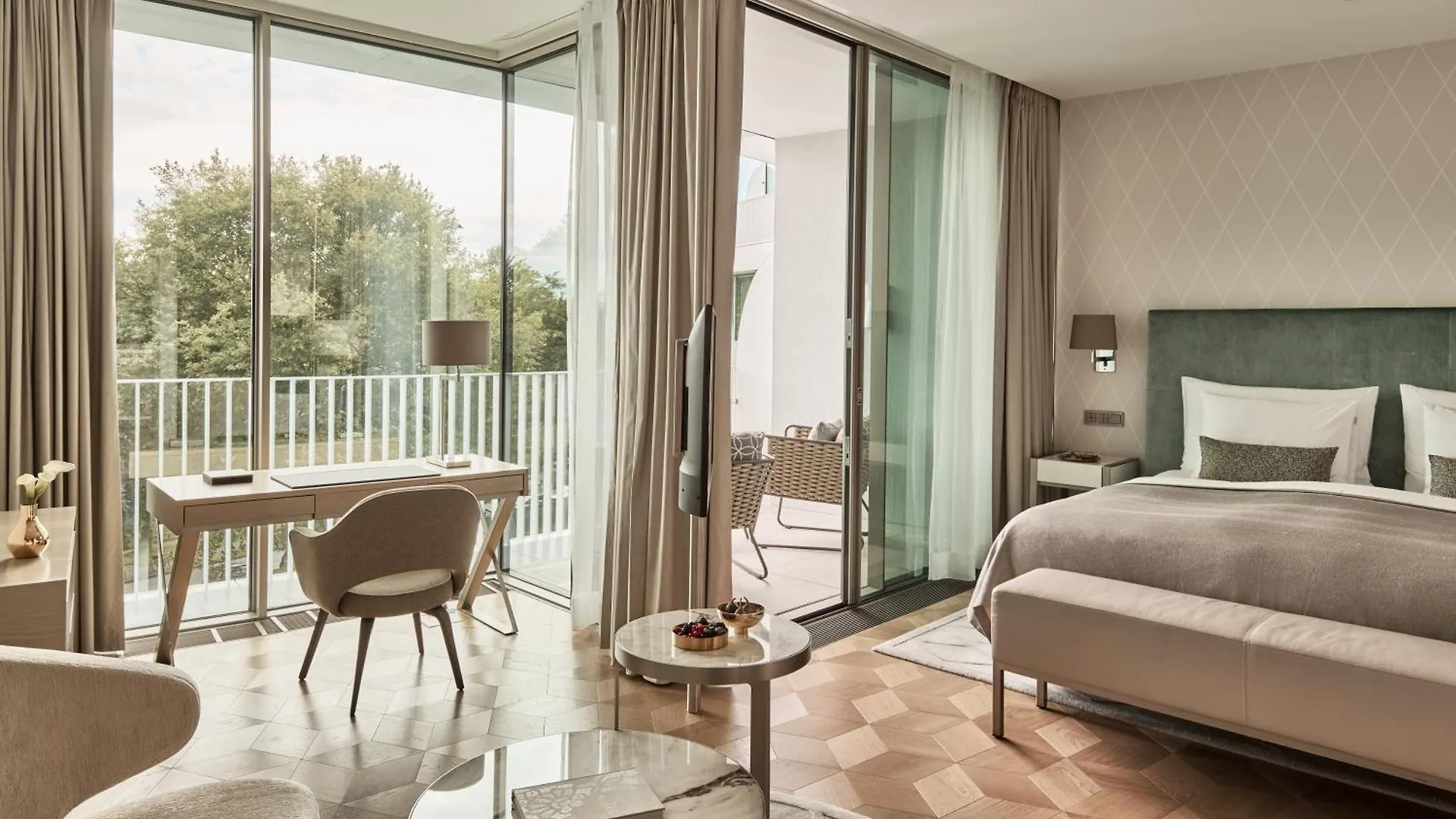 ***** Hotel The Fontenay Hamburg Deutschland