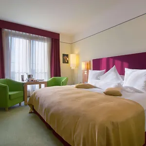 Melia 4*, Berlin Tyskland
