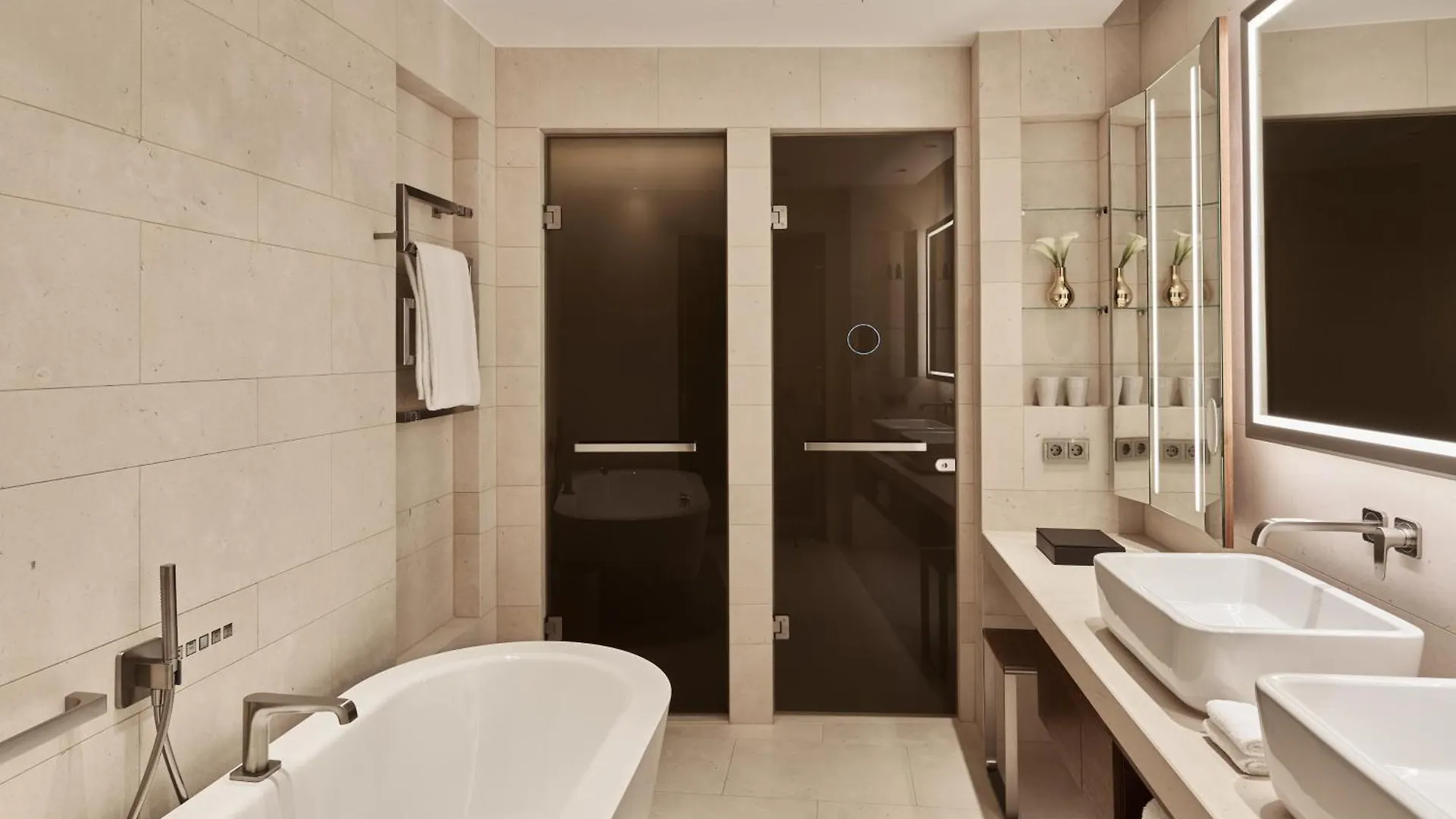 Hotel The Fontenay Hamburg