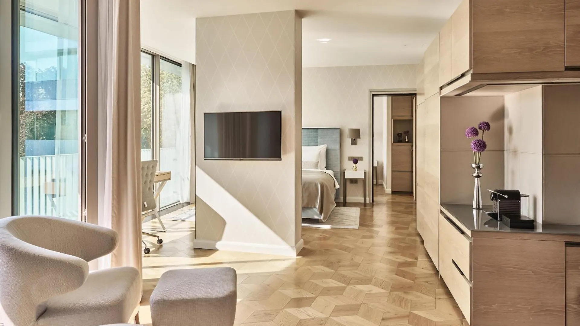 ***** Hotel The Fontenay Hamburg Germany